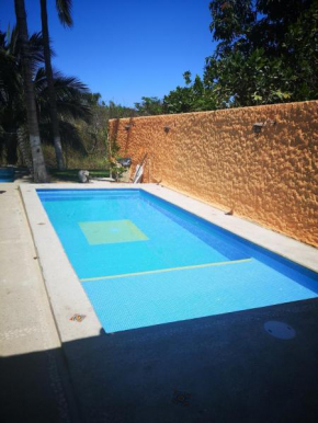 C1 casa en la peñita 10 personas con alberca